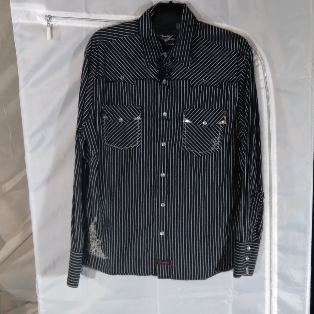 Fender Guitar's Pearl Snap Rockstar Shirt